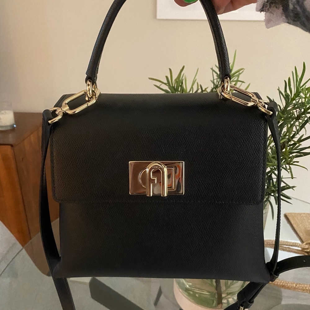 Affordable luxury! Once-used Furla crossbody handbag in textured black leather.